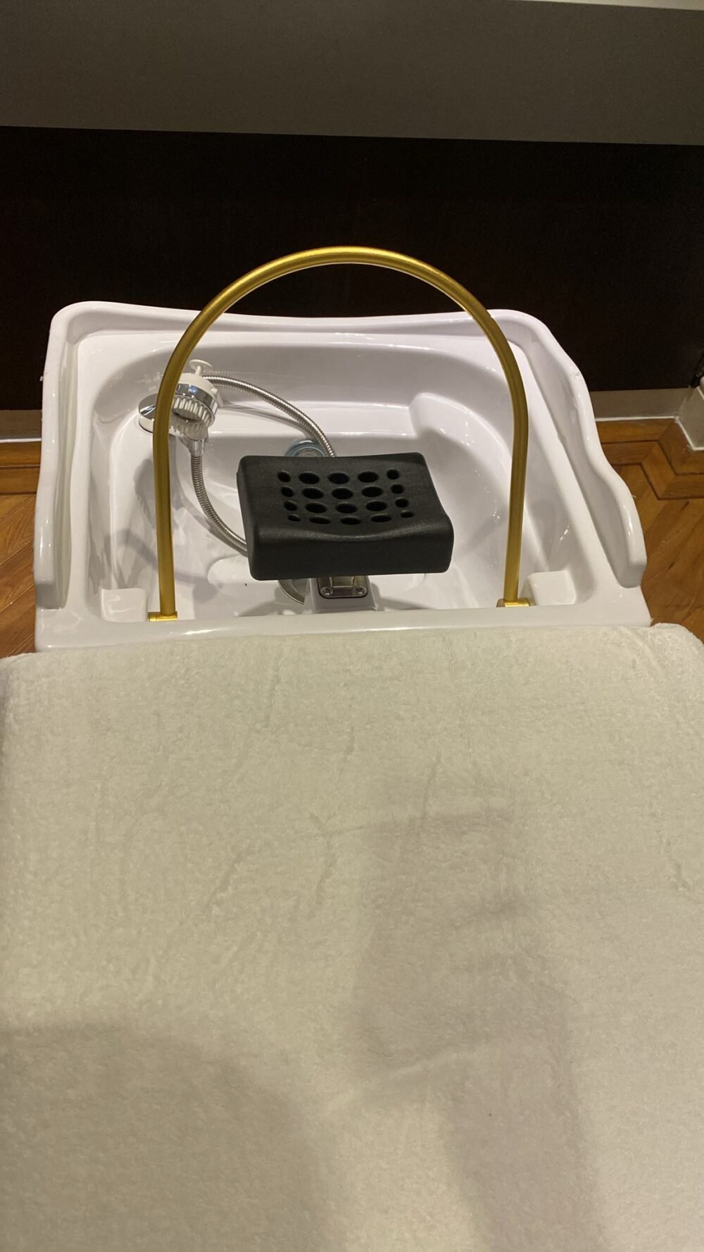 Sakura Japanese Head Spa – No Plumbing